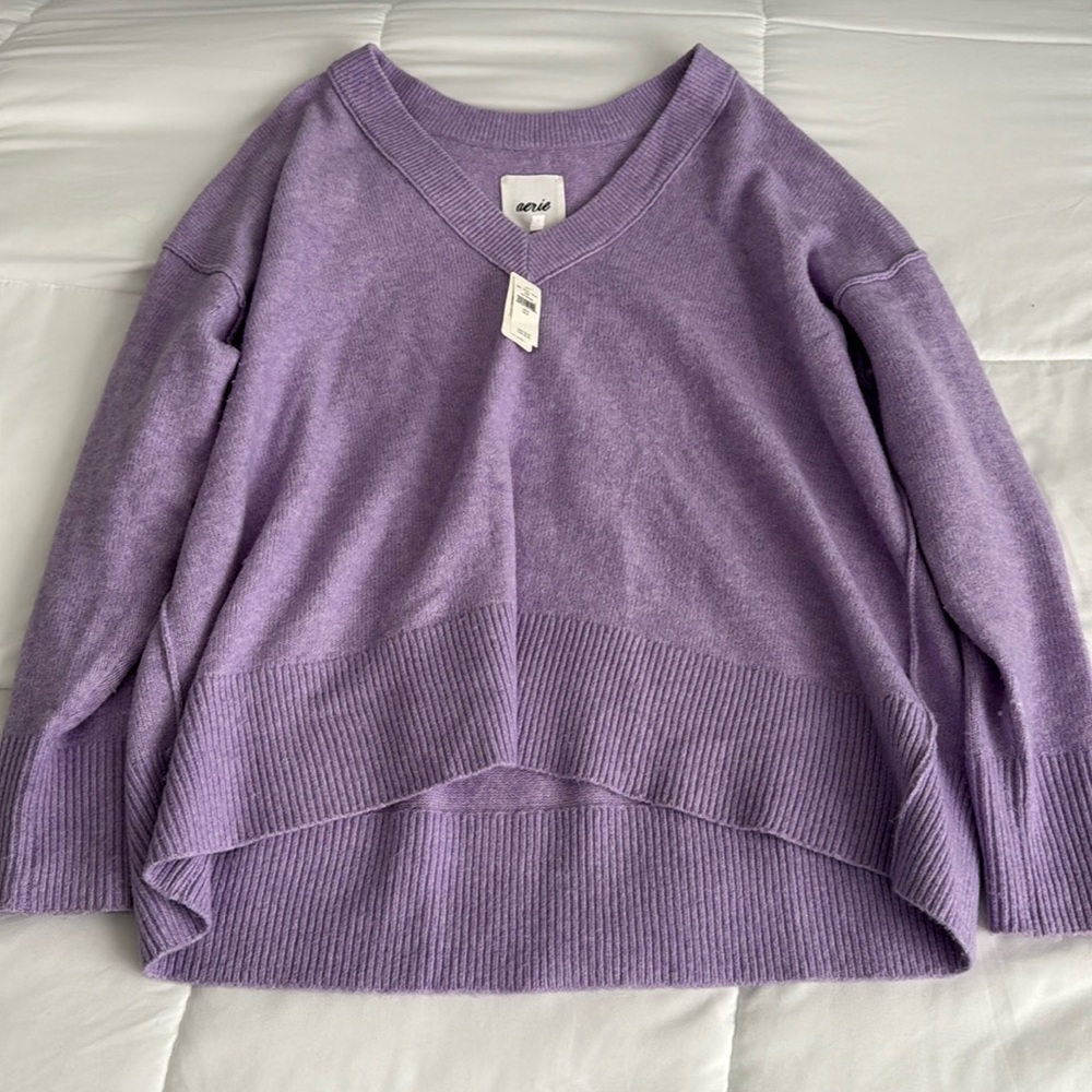 NWT Aerie Lavender V-Neck Sweater